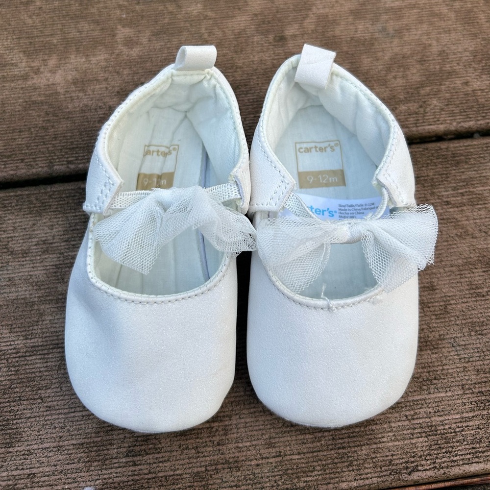 Carter's Elegant White Dress Shoes with Bow